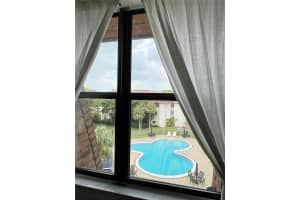 671 NE 195th St APT 425E, Miami, FL 33179, - MLS#A11647330