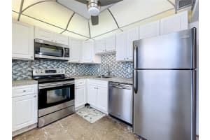 201 N Ocean Blvd APT 510, Pompano Beach, FL 33062, Sold 01/30/25