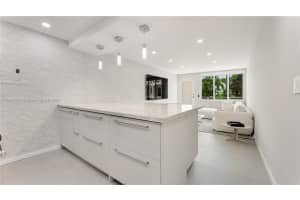 405 N Hibiscus Dr APT 203, Miami Beach, FL 33139, Sold 05/16/25