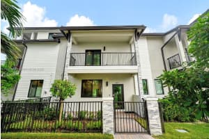 4251 NW 83rd Ave, Doral, FL 33166, Sold 03/06/25