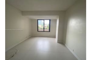 201 Crandon Blvd APT 323, Key Biscayne, FL 33149, Sold 10/23/24