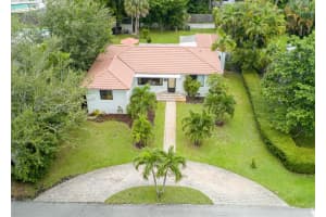 10642 NE 11th Ave, Miami Shores, FL 33138, Sold 01/06/25