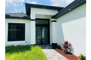 1507 W 17th St, Lehigh Acres, FL 33972, Sold 12/02/24