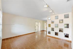 851 SE 1st St, Hialeah, FL 33010, Sold 10/17/24