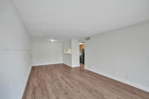 5849 Washington St APT 79, Hollywood, FL 33023, Sold 01/10/25