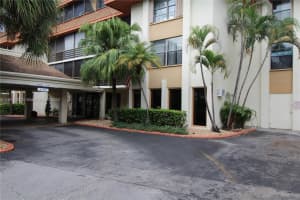 671 NE 195th St APT 220E, Miami, FL 33179, Sold 11/14/24