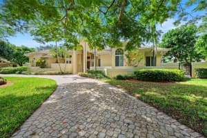 6724 SW 139th St, Palmetto Bay, FL 33158, Sold 10/22/24