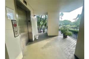 2209 S Cypress Bend Dr APT 304, Pompano Beach, FL 33069, Sold 02/05/25
