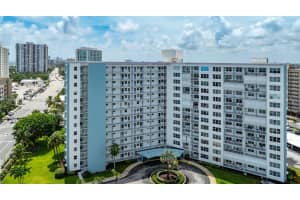 201 N Ocean Blvd APT 605, Pompano Beach, FL 33062, Sold 01/03/25