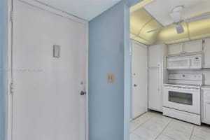 201 N Ocean Blvd APT 605, Pompano Beach, FL 33062, Sold 01/03/25
