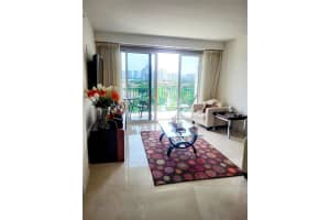 19900 E Country Club Dr 1207, Aventura