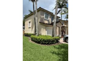 2400 NE 41st Pl, Homestead, FL 33033, Sold 02/28/25