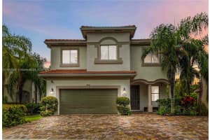 1085 Center Stone Ln, Riviera Beach, FL 33404, Sold 10/03/24