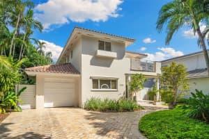 315 NE 88th St, El Portal, FL 33138, Sold 12/10/24