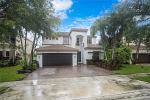 5237 SW 158th Ave, Miramar, FL 33027, Sold 01/27/25