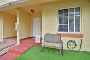 8310 NW 10th St APT 3, Miami, FL 33126, Sold 10/29/24