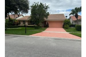16160 NW 9th Dr, Pembroke Pines, FL 33028, Sold 12/17/24