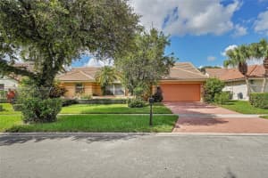 16160 NW 9th Dr, Pembroke Pines, FL 33028, Sold 12/17/24