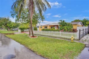 371 NW 42nd St, Pompano Beach, FL 33064, Sold 11/08/24