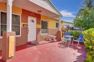371 NW 42nd St, Pompano Beach, FL 33064, Sold 11/08/24