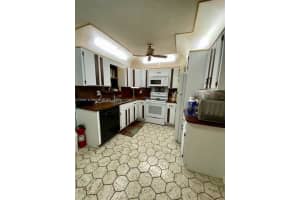 6761 Sheridan St, Hollywood, FL 33024, Sold 02/05/25