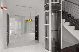 8219 NW 34th St, Doral, FL 33122, Sold 11/13/24