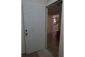 158 NW 18th Ct, Miami, FL 33125, Sold 08/08/25