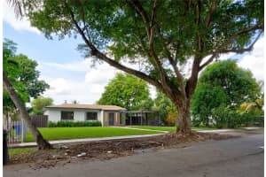 16200 NE 9th Ct, North Miami Beach, FL 33162, Sold 11/18/24