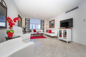 2501 S Ocean Dr APT 633, Hollywood, FL 33019, Sold 11/01/24
