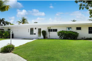 4940 NE 28th Ave, Lighthouse Point, FL 33064, Sold 11/06/24