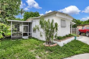 731 SW 134th Terrace, Davie, FL 33325, Sold 09/30/24