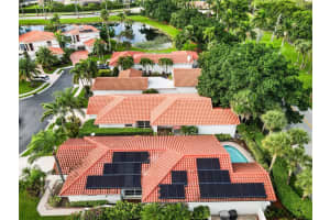 1061 Bel Aire Dr E, Pembroke Pines, FL 33027, Sold 05/30/25
