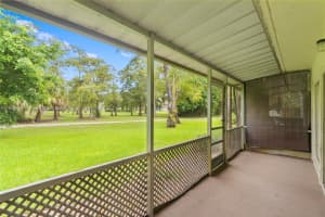 8145 Lagos De Campo Blvd D-1, Tamarac, FL 33321 - MLS#A11648356