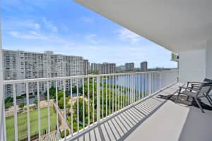 2801 NE 183rd St APT 1506W, Aventura, FL 33160, Sold 07/01/25