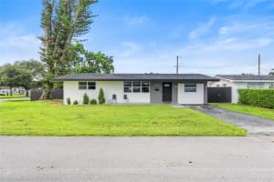 8430 NW 12th St, Pembroke Pines, FL 33024, Sold 11/06/24