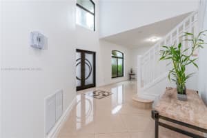 13862 NW 10th Ct, Pembroke Pines, FL 33028, Sold 10/25/24