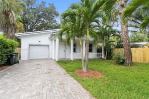 411 SW 12th Ave, Fort Lauderdale, FL 33312, Sold 11/01/24