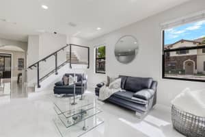 3401 W 92nd Pl, Hialeah, FL 33018, Sold 10/07/24