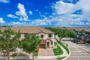 3401 W 92nd Pl, Hialeah, FL 33018, Sold 10/07/24