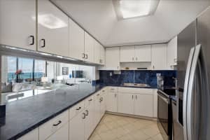 3505 S Ocean Dr APT 816, Hollywood, FL 33019, Sold 12/05/24