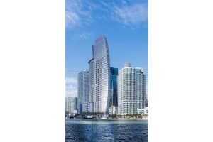 300 Biscayne Blvd Way 3904, Miami