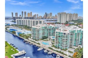 3131 Ne 188th St 1-1001, Aventura
