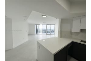 6301 Collins Ave APT 2206, Miami Beach, FL 33141, Sold 10/25/24