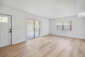 6715 W 24th Ct Apt 11-6, Hialeah, FL 33016, Sold 11/20/24