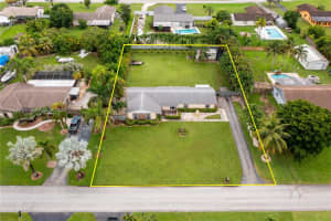 1442 NW 20th St, Homestead, FL 33030, - MLS#A11648944