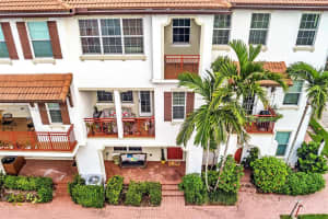 11945 SW 26th Ct, Miramar, FL 33025, Sold 12/20/24