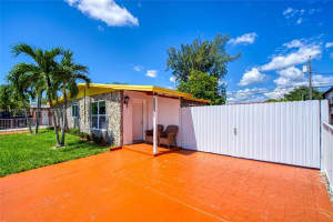 3901 SW 59th Terrace, Davie, FL 33314, Sold 10/23/24