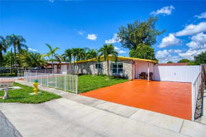 3901 SW 59th Terrace, Davie, FL 33314, Sold 10/23/24