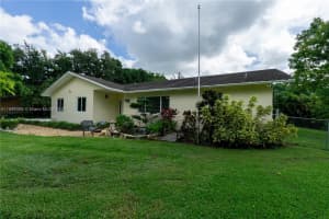 5310 SW 166th Ave, Southwest Ranches, FL 33331, Sold 11/20/24