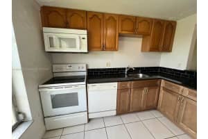 4160 Inverrary Dr APT 312, Lauderhill, FL 33319, Sold 11/22/24
